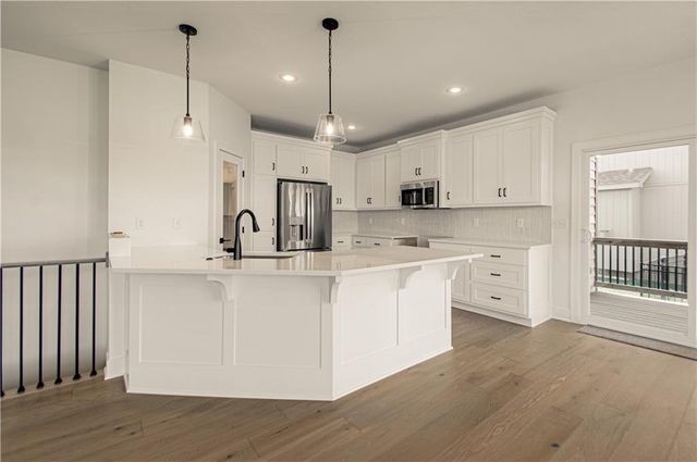 7604 N Gower Avenue, Kansas City, MO 64151
