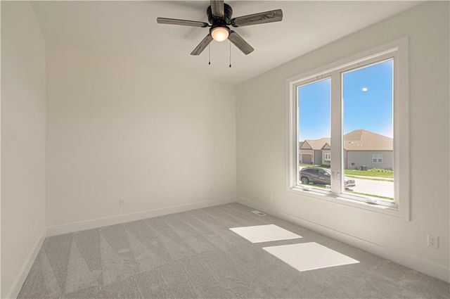 7604 N Gower Avenue, Kansas City, MO 64151