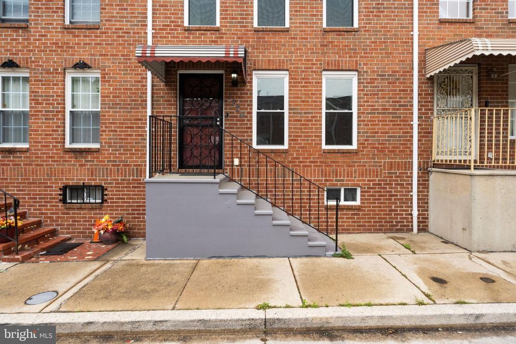 1326 N STOCKTON ST, Baltimore, MD 21217
