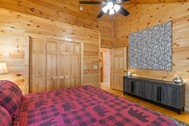 237 Bentley Cove, Murphy, NC 28906