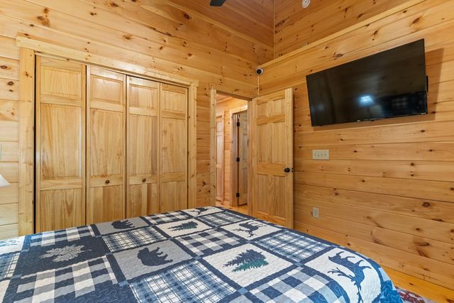 237 Bentley Cove, Murphy, NC 28906
