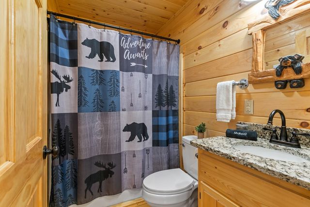 237 Bentley Cove, Murphy, NC 28906