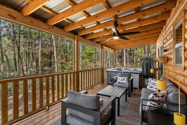 237 Bentley Cove, Murphy, NC 28906