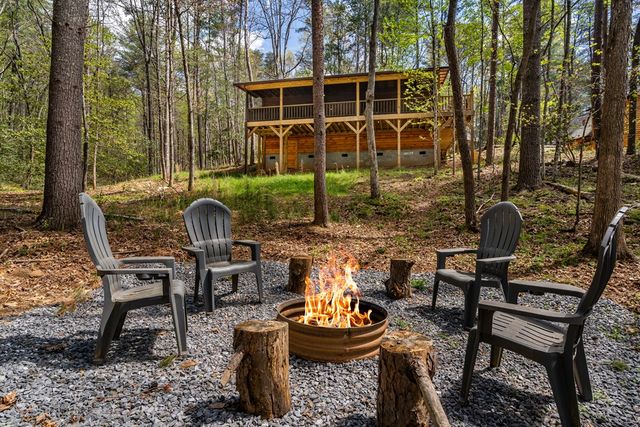 237 Bentley Cove, Murphy, NC 28906