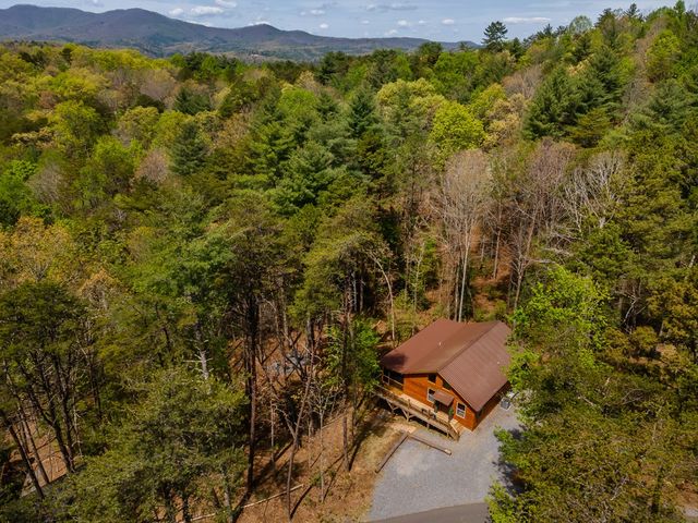 237 Bentley Cove, Murphy, NC 28906
