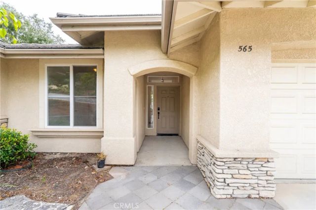 565 Rosemary Ln, Arroyo Grande, CA 93420