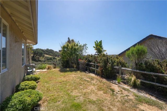 565 Rosemary Ln, Arroyo Grande, CA 93420