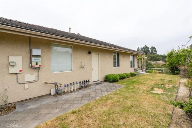 565 Rosemary Ln, Arroyo Grande, CA 93420