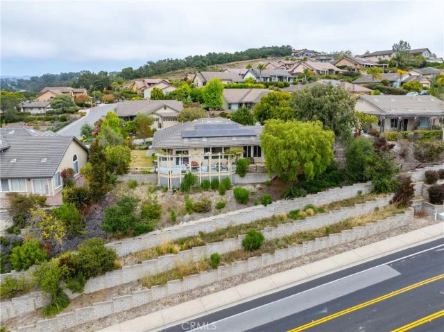 565 Rosemary Ln, Arroyo Grande, CA 93420