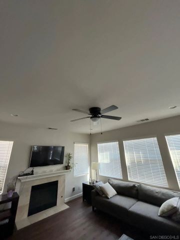 33845 Sattui St, Temecula, CA 92592