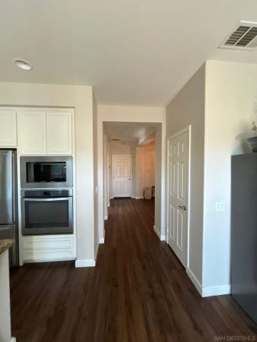 33845 Sattui St, Temecula, CA 92592