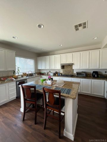 33845 Sattui St, Temecula, CA 92592