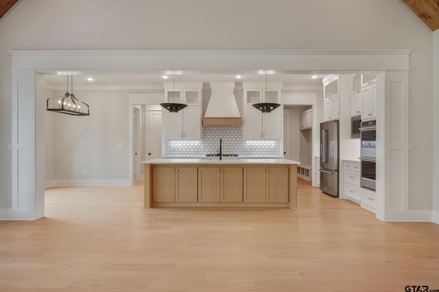 405 Ashlyn Circle, Bullard, TX 75757