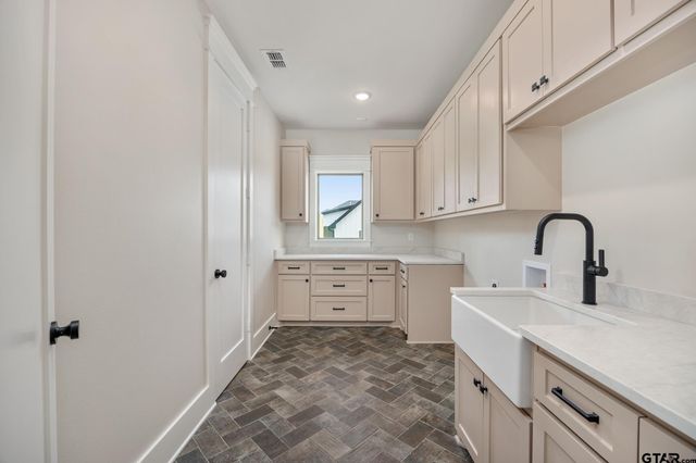 405 Ashlyn Circle, Bullard, TX 75757