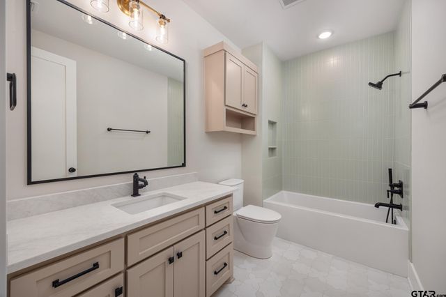 405 Ashlyn Circle, Bullard, TX 75757