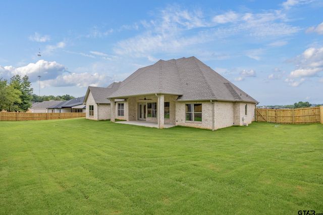 405 Ashlyn Circle, Bullard, TX 75757