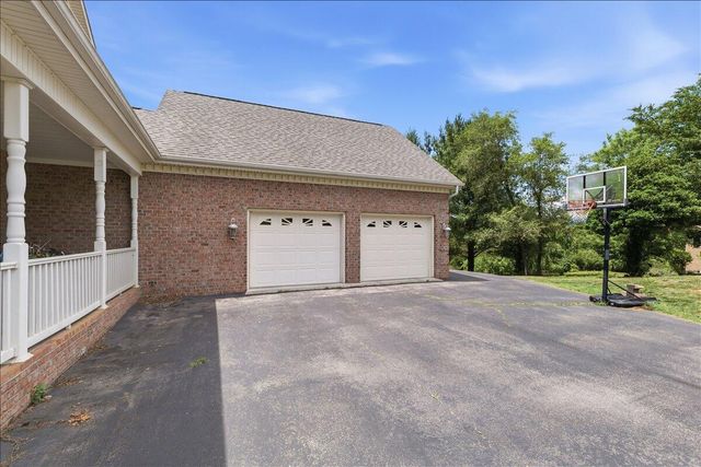 4636 Afton LN, Roanoke, VA 24012