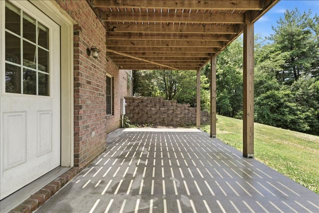 4636 Afton LN, Roanoke, VA 24012
