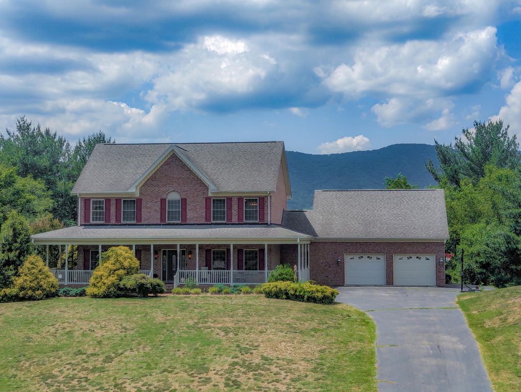 4636 Afton LN, Roanoke, VA 24012