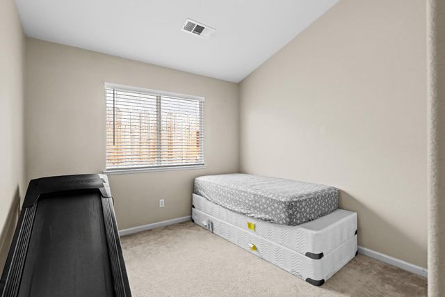 3324 Sleepy Hollow Ln, Modesto, CA 95355