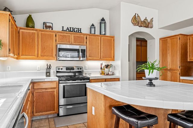 3324 Sleepy Hollow Ln, Modesto, CA 95355