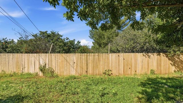 7580 Saranac Avenue, La Mesa, CA 91942