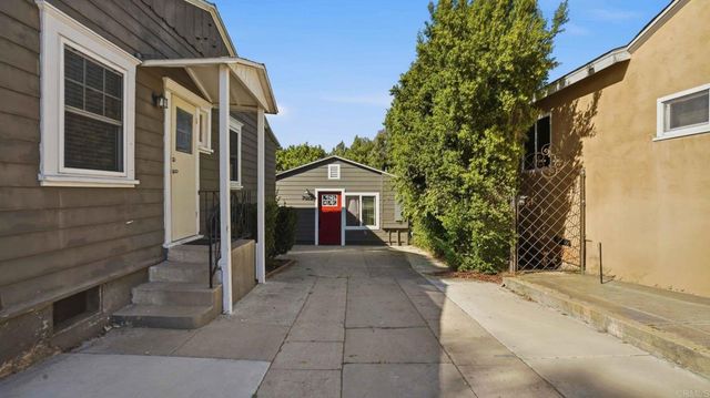 7580 Saranac Avenue, La Mesa, CA 91942