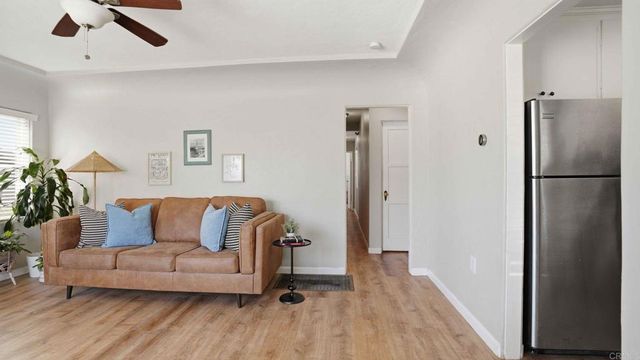 7580 Saranac Avenue, La Mesa, CA 91942