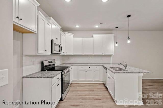 203 Roxanna Court, Shelby, NC 28152