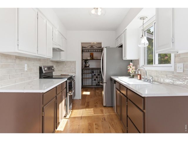 2619 Sunrise Ct, Estes Park, CO 80517