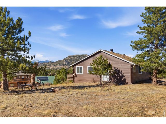 2619 Sunrise Ct, Estes Park, CO 80517