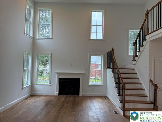 1559 KELCHNER Road, Bethlehem City, PA 18018