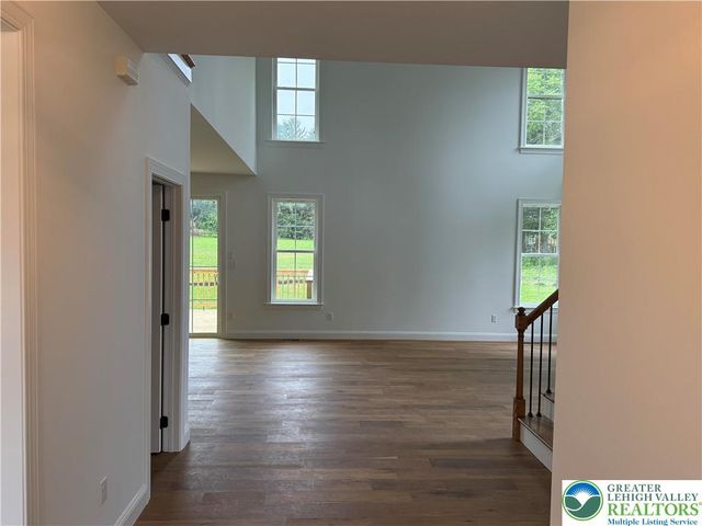 1559 KELCHNER Road, Bethlehem City, PA 18018