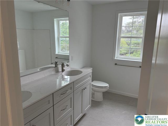 1559 KELCHNER Road, Bethlehem City, PA 18018