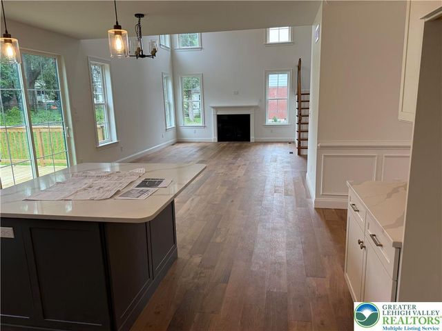 1559 KELCHNER Road, Bethlehem City, PA 18018