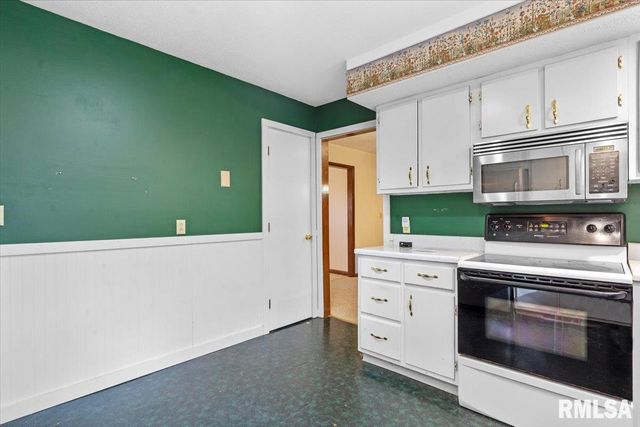 3898 Radford Road, Springfield, IL 62707