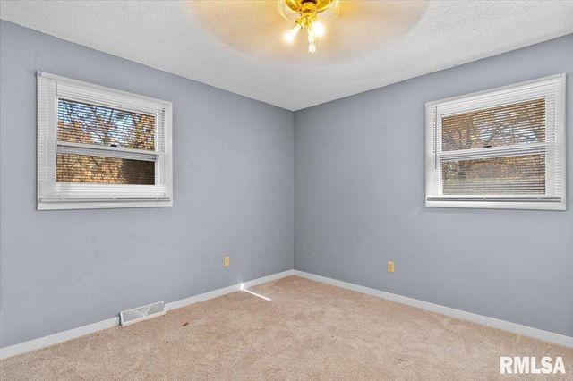 3898 Radford Road, Springfield, IL 62707