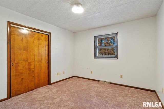 3898 Radford Road, Springfield, IL 62707