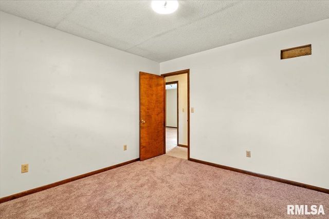 3898 Radford Road, Springfield, IL 62707