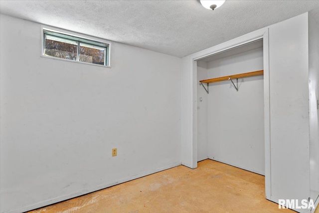 3898 Radford Road, Springfield, IL 62707