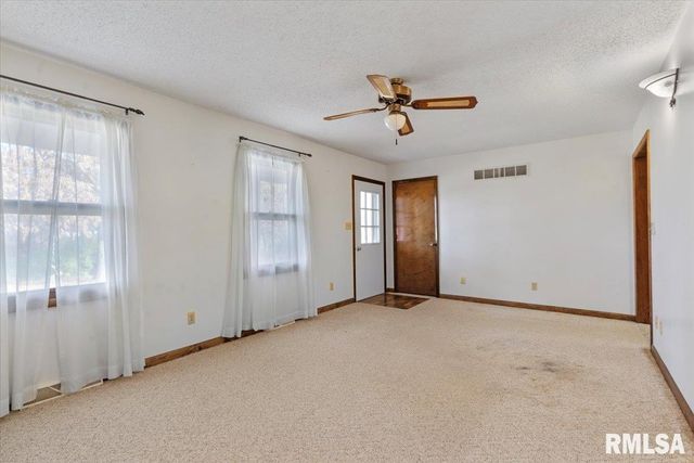 3898 Radford Road, Springfield, IL 62707