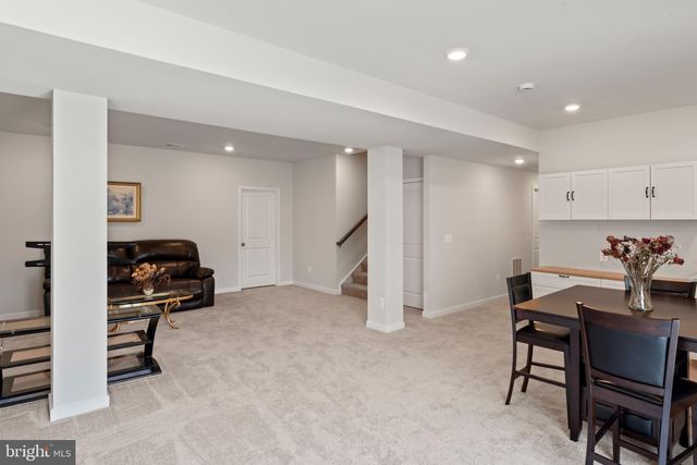 2131 BERWICK DR, Jeffersonton, VA 22724
