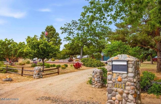 3667 Summer Hill Drive, Carson City, NV 89705