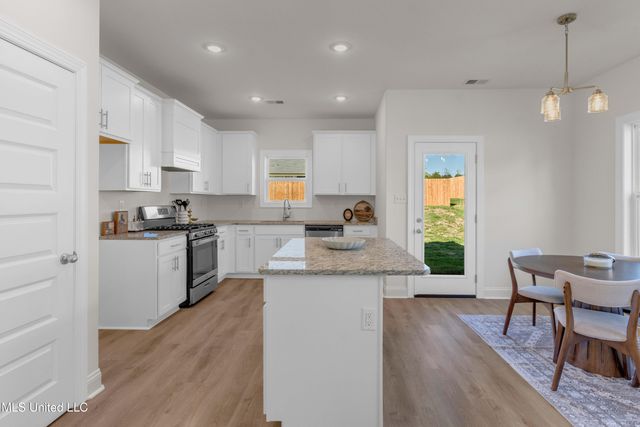 10254 March Meadows Way, Olive Branch, MS 38654