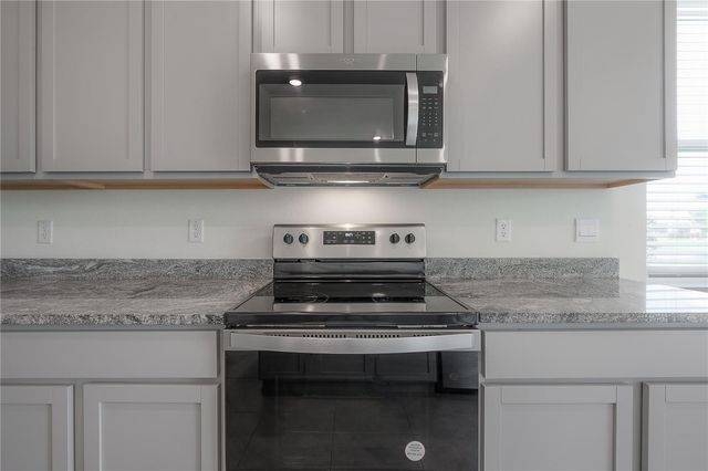 16701 MAUDE DRIVE, Wimauma, FL 33598