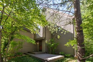 555 Glendale Circle, Ann Arbor, MI 48103