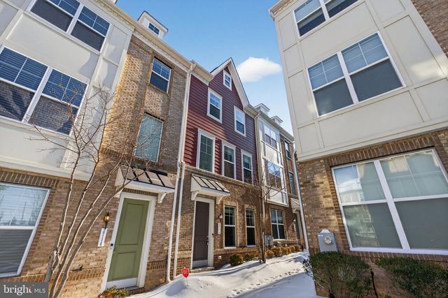 3716 FOOTE STREET NE, Washington, DC 20019