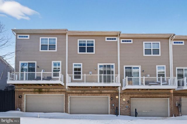 3716 FOOTE STREET NE, Washington, DC 20019