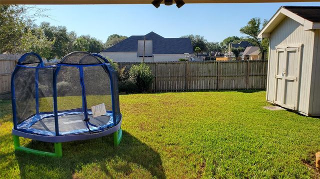5106 Misty Lane, Pasadena, TX 77505