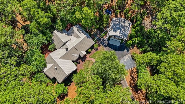 305 Maples Road, Southern Pines, NC 28387